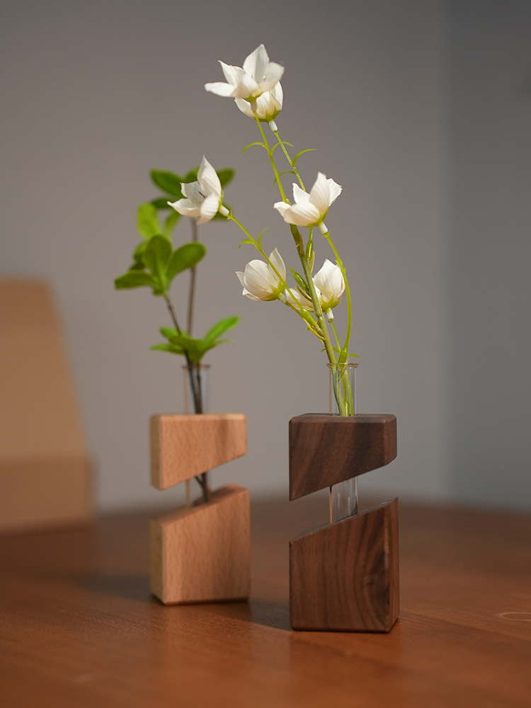 Glass Vase Nordic - مزهرية زجاجية هندسية على الطراز الاسكندنافي