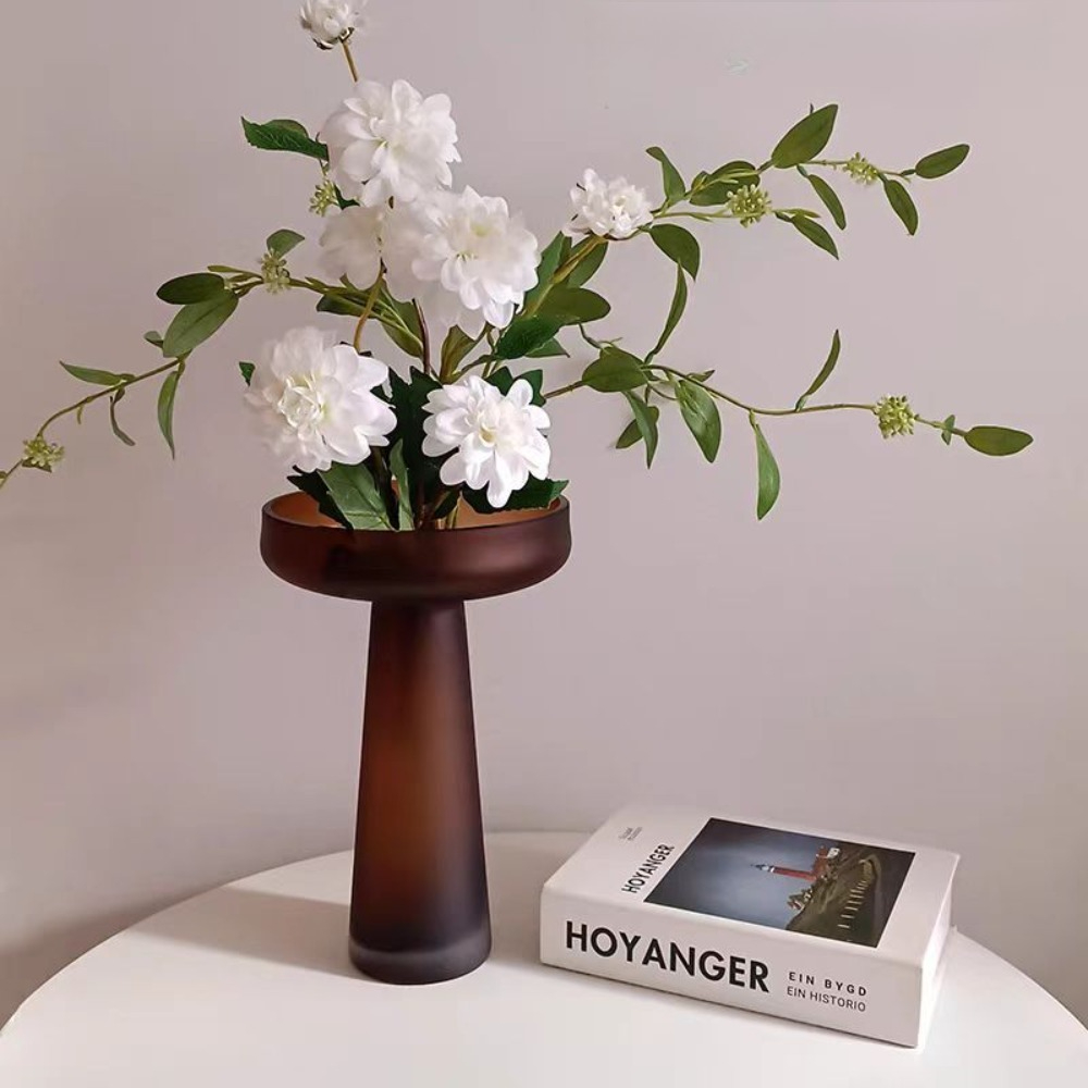 مزهرية زجاجية بنية اللون بتصمي - مراجعة Glass Vase Nordic وسعره